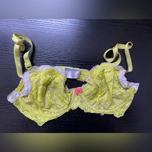 Victoria’s Secret Chartreuse Lace Balconette Bra